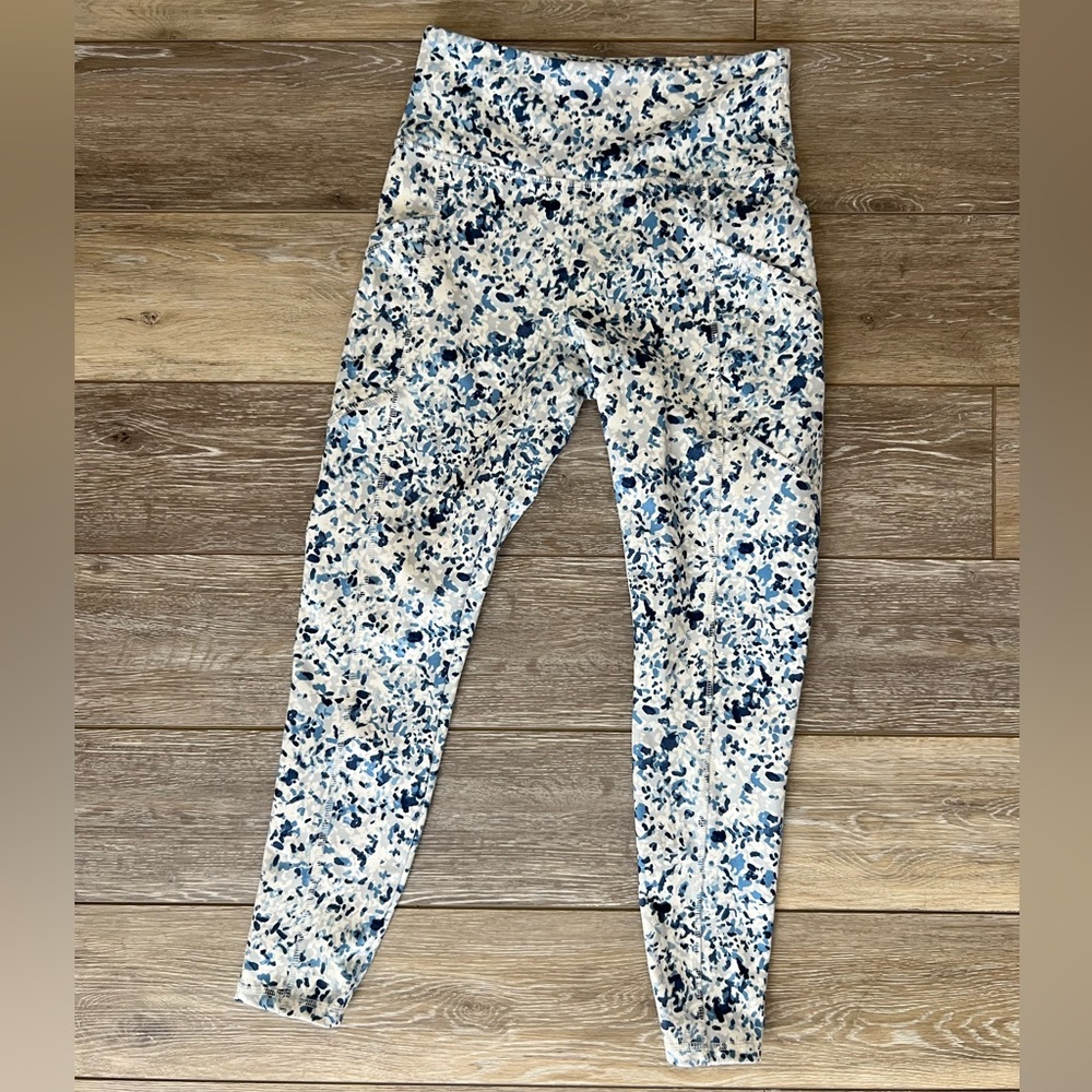 BALANCE COLLECTION Leggings Size‎ Small